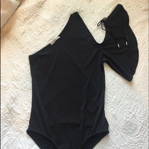 Zara one shoulder body suit with flutter sleeve